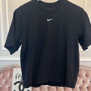 Nike Sportswear
Women's T-Shirt size XS